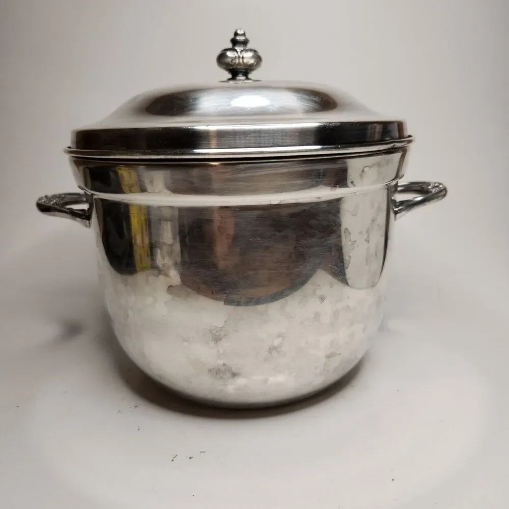 E.P.C.A. By Poole‎ Silver Co. Taunton, mass. 3600 Ice Bucket w/Plastic Insert